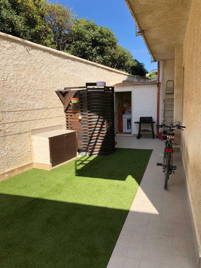 Villa Relax Calabernardo Bagian luar foto